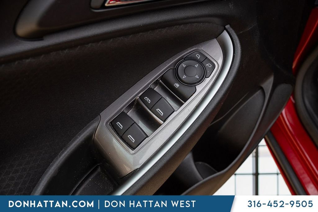 Used 2024 Chevrolet Malibu LT FWD image 18