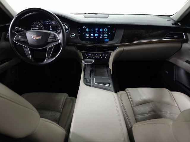 Used 2018 Cadillac CT6 Luxury image 11