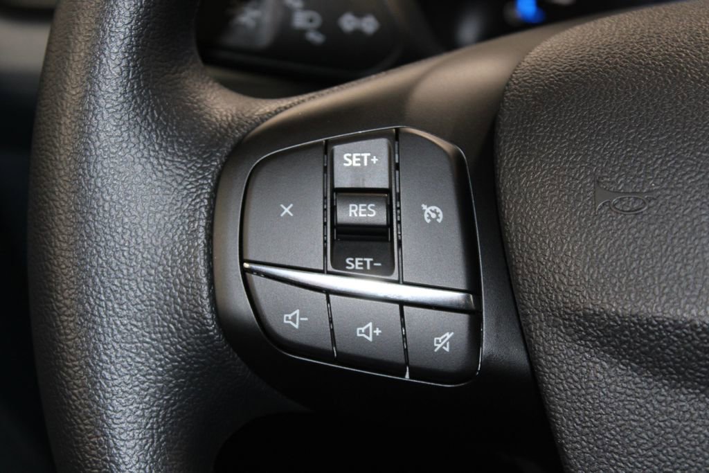 New 2026 Ford Maverick XL image 32