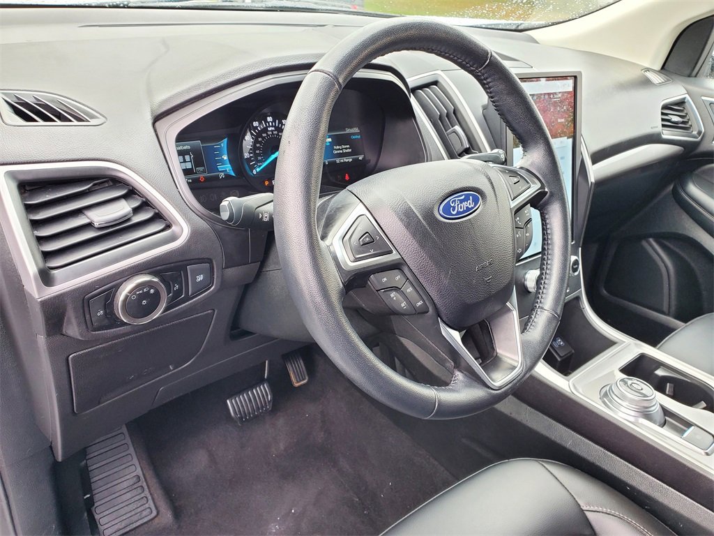 Used 2024 Ford Edge SEL image 8