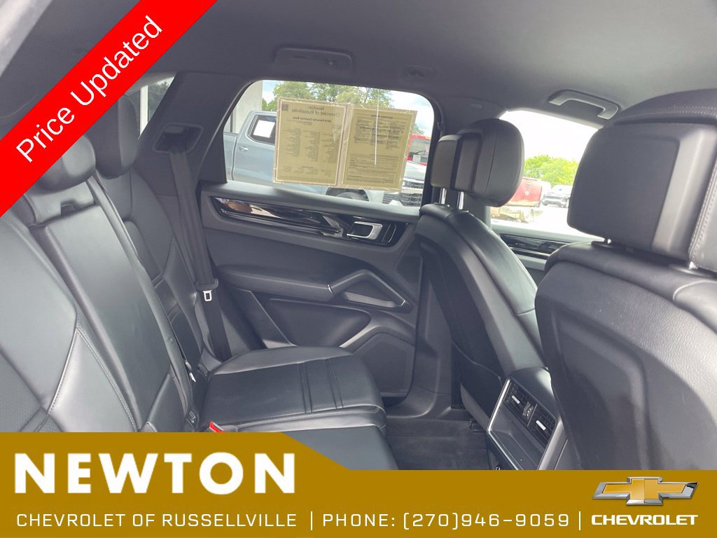 Used 2019 Porsche Cayenne AWD/4WD image 26