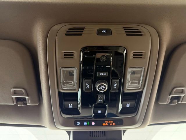 New 2026 GMC Yukon Denali w/ Denali Reserve Package image 18