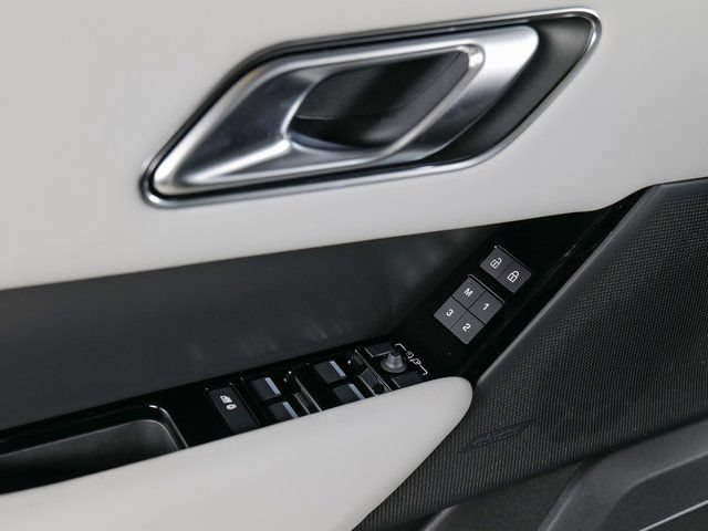 New 2026 Land Rover Range Rover Velar S AWD/4WD image 26