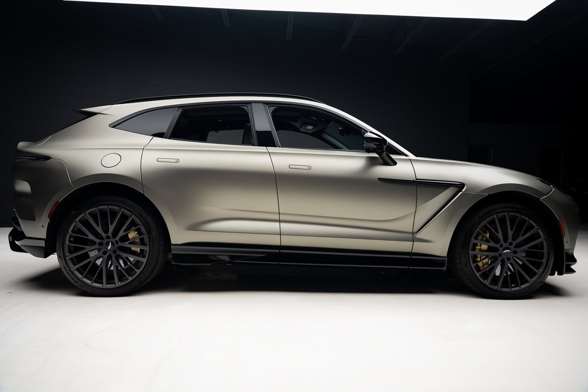 Used 2023 Aston Martin DBX 707 AWD/4WD image 35