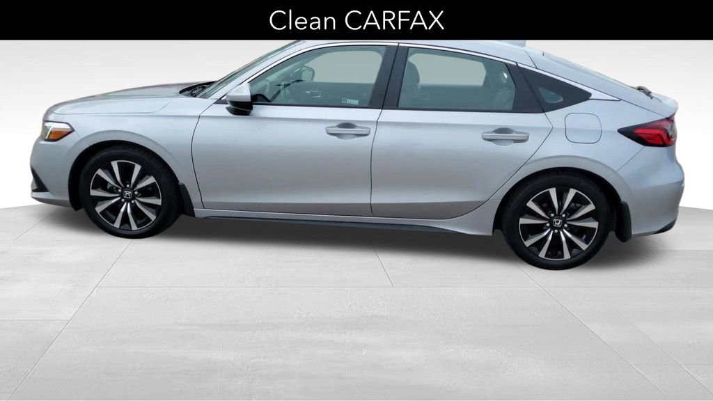 Used 2024 Honda Civic EX-L image 6