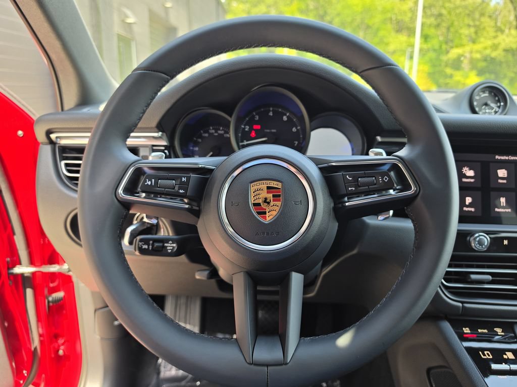 New 2026 Porsche Macan AWD/4WD image 30