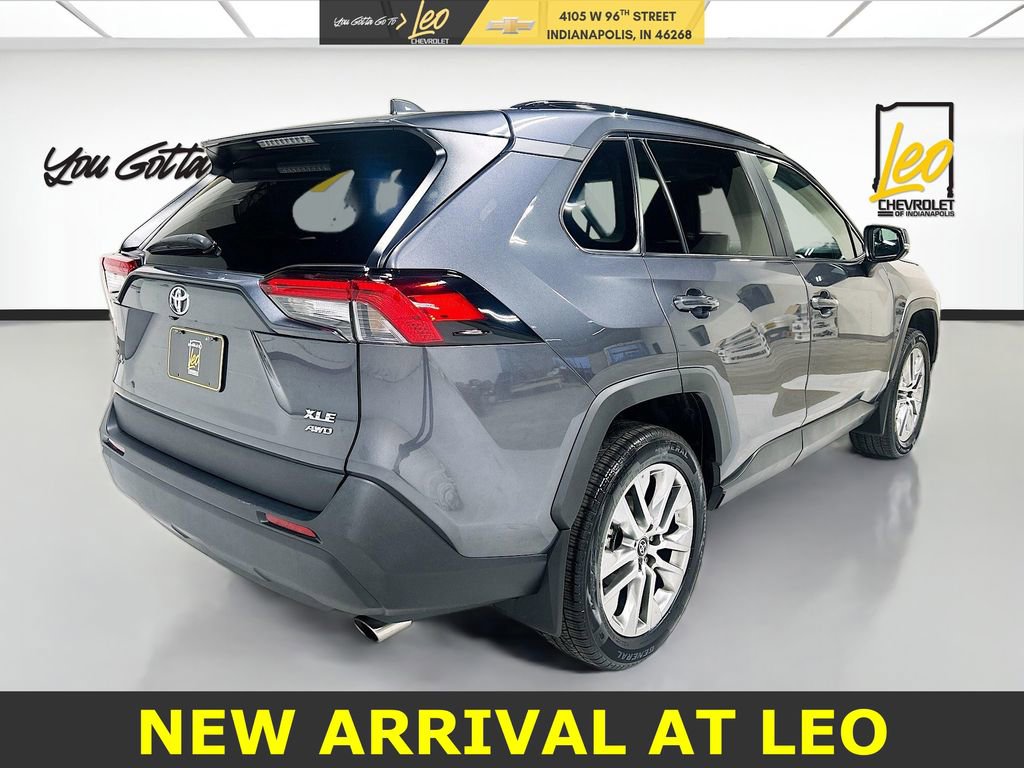 Used 2024 Toyota RAV4 XLE Premium image 5