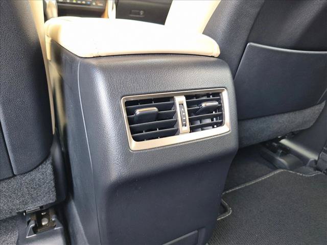 Used 2022 Lexus RX 350L Premium w/ Premium Package AWD/4WD image 19
