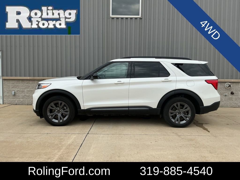 Used 2023 Ford Explorer XLT w/ Equipment Group 202A image 2