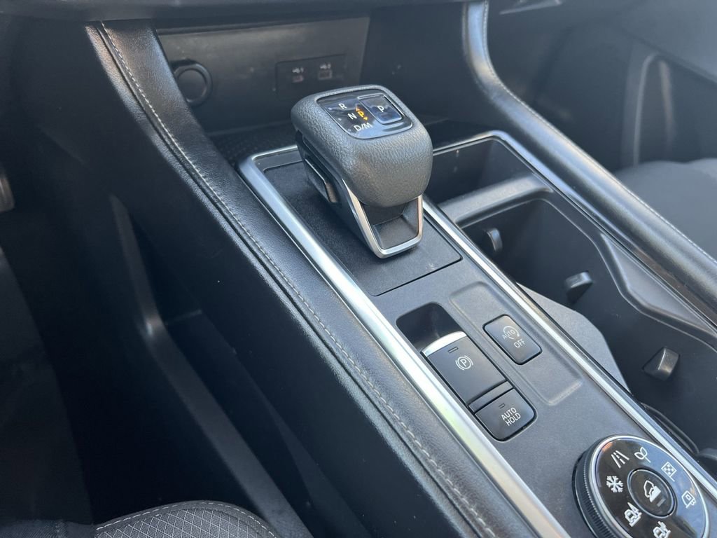 Used 2022 Nissan Pathfinder S AWD/4WD image 28