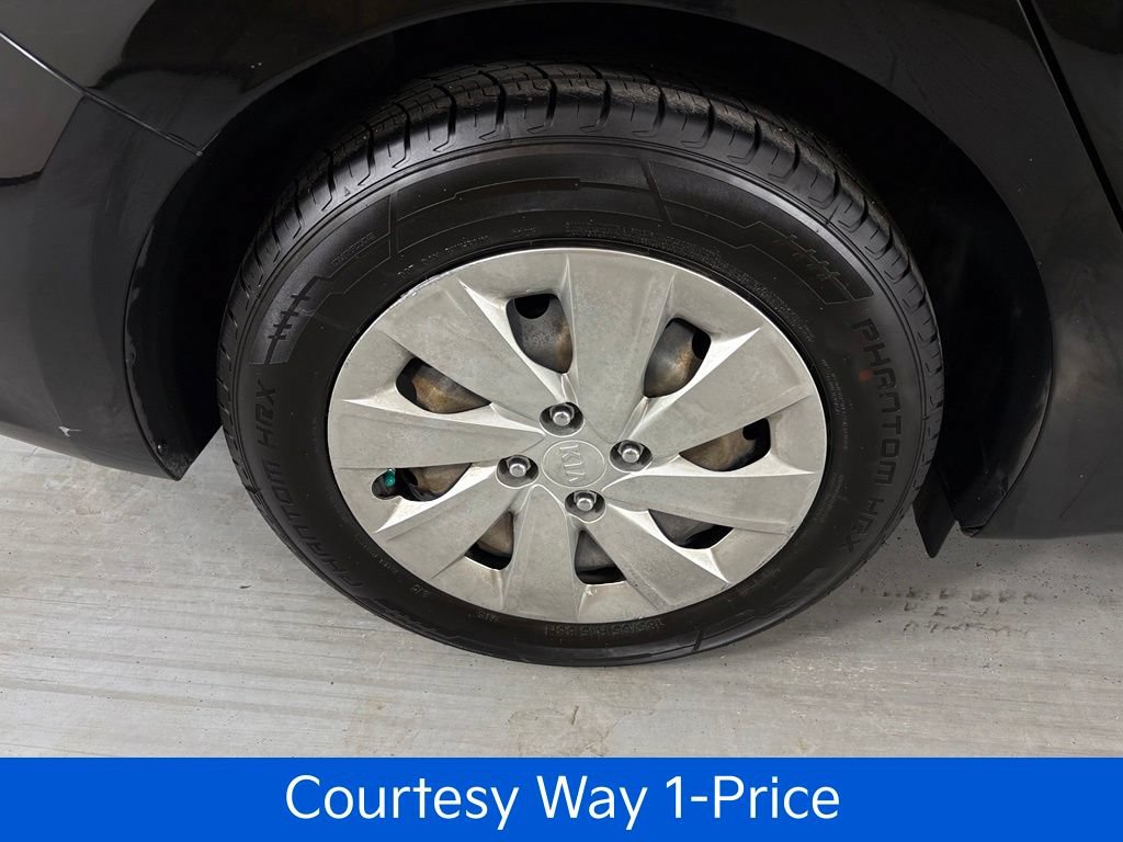 Used 2018 Kia Rio S FWD image 13