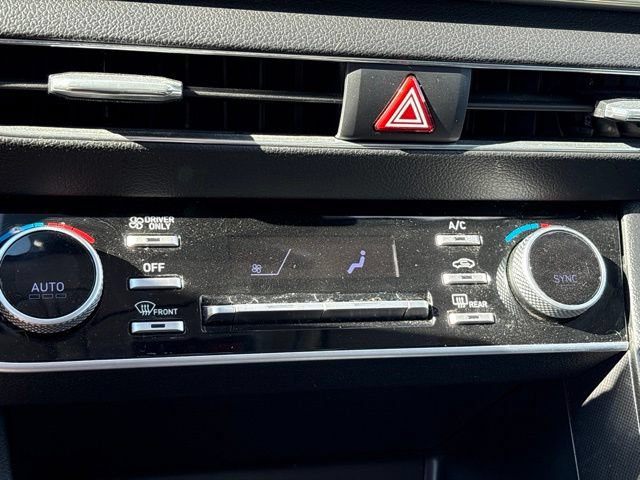 Certified 2022 Hyundai Sonata Blue FWD image 15