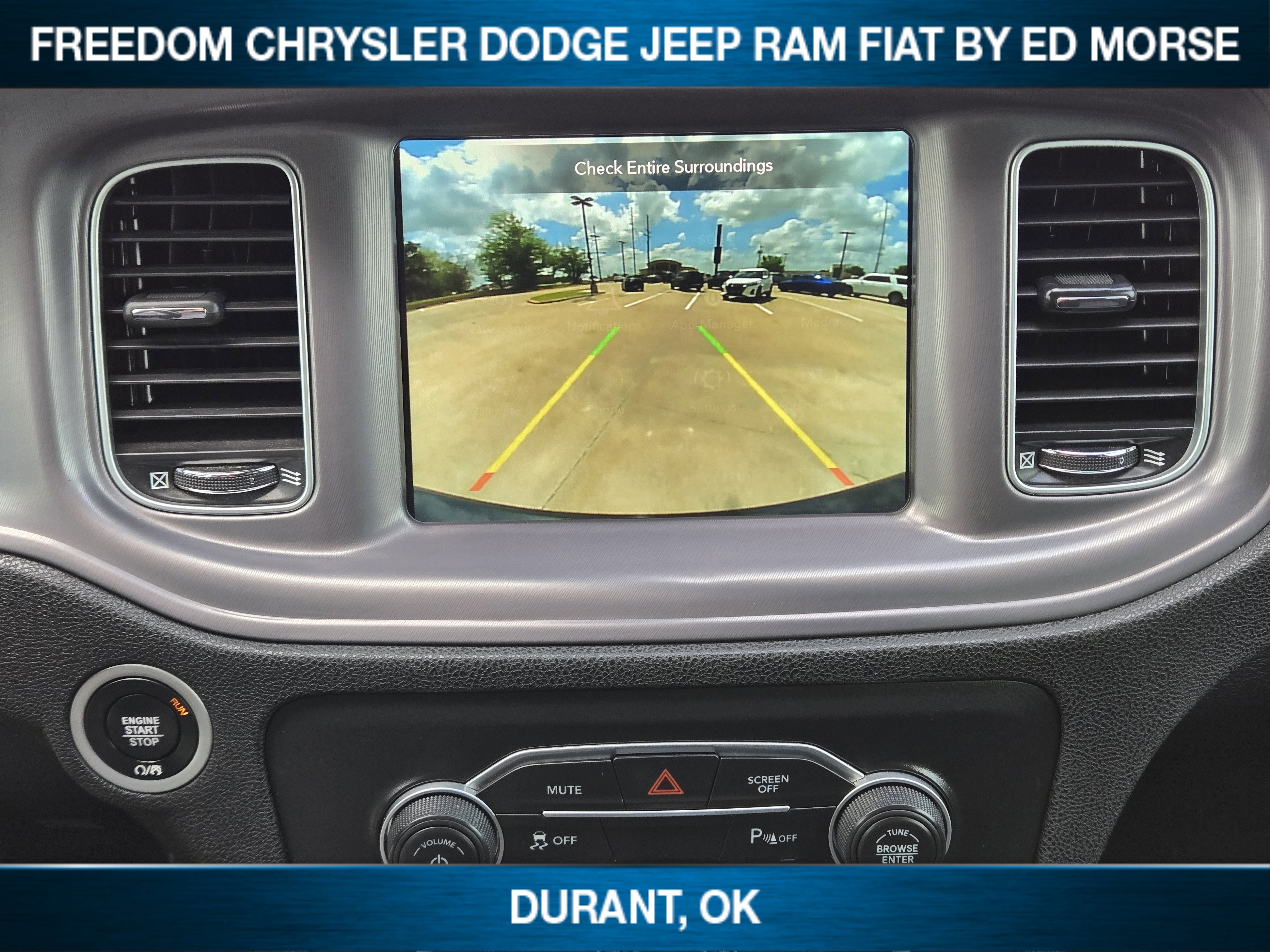 Used 2023 Dodge Charger SXT image 12