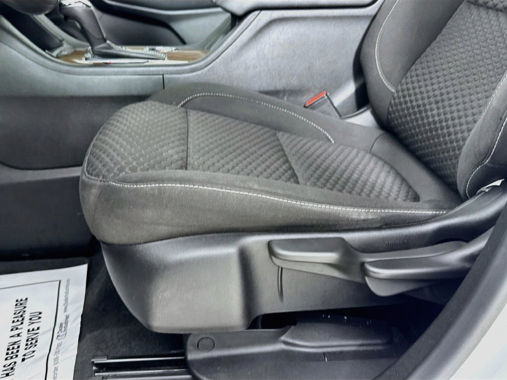 Used 2019 GMC Acadia SLE FWD image 23