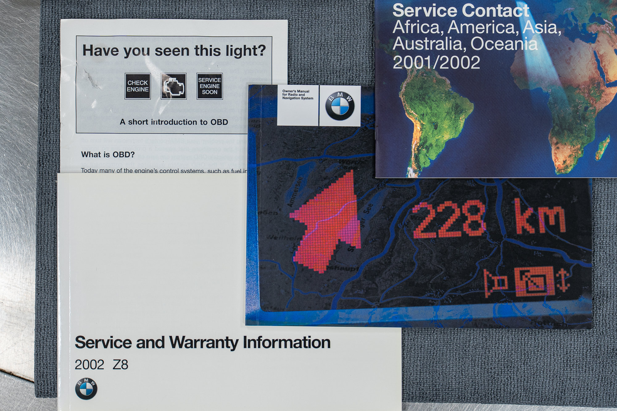 Used 2002 BMW Z8 RWD image 49