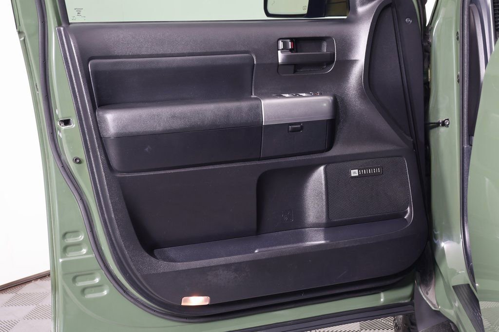 Used 2020 Toyota Sequoia TRD Pro w/ Carpet Mat Package (TMS) AWD/4WD image 13