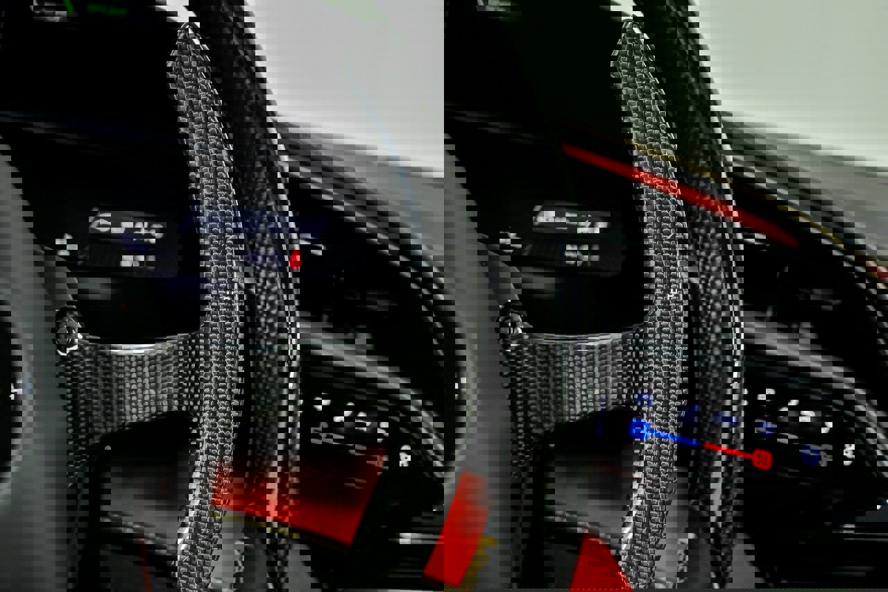 Used 2022 Ferrari SF90 Spider image 42