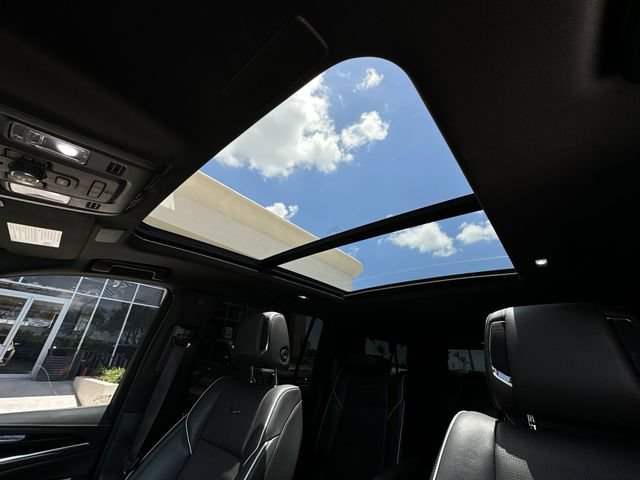 Used 2023 Cadillac Escalade ESV Sport w/ Touring Package RWD image 30