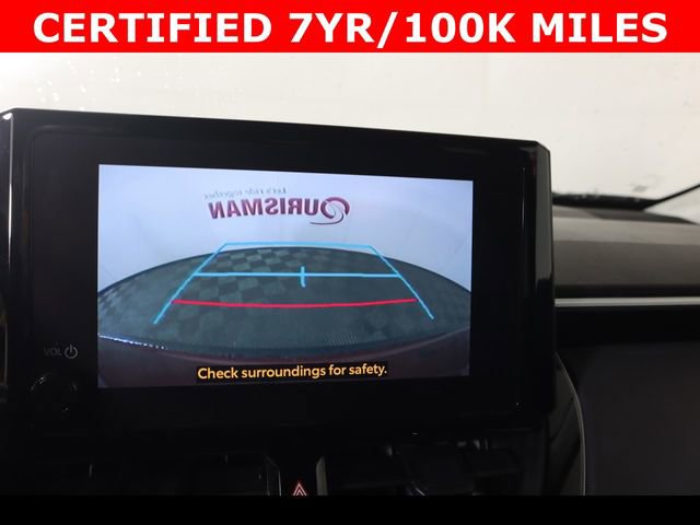Used 2024 Toyota Corolla Cross LE image 32
