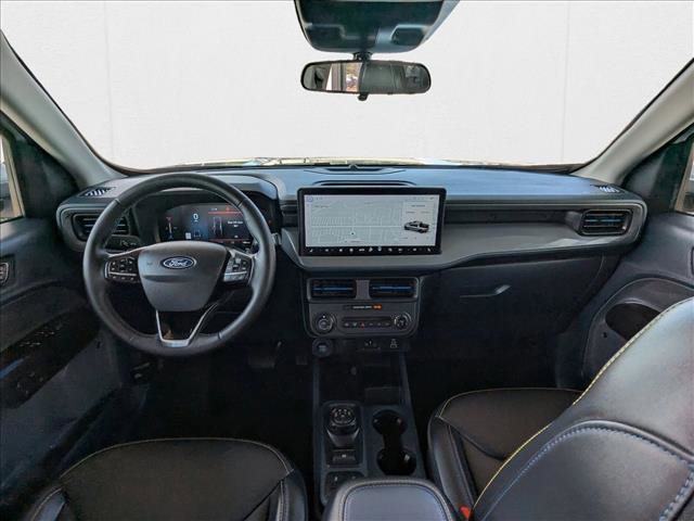 Used 2025 Ford Maverick Lobo image 20