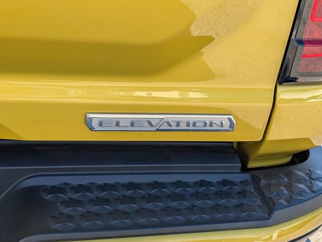 Used 2023 GMC Canyon Elevation w/ Elevation Premium Package image 13