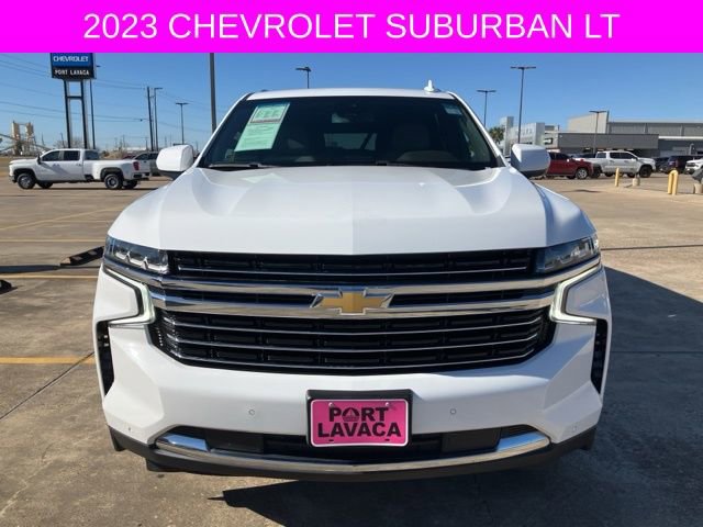 Used 2023 Chevrolet Suburban LT image 2