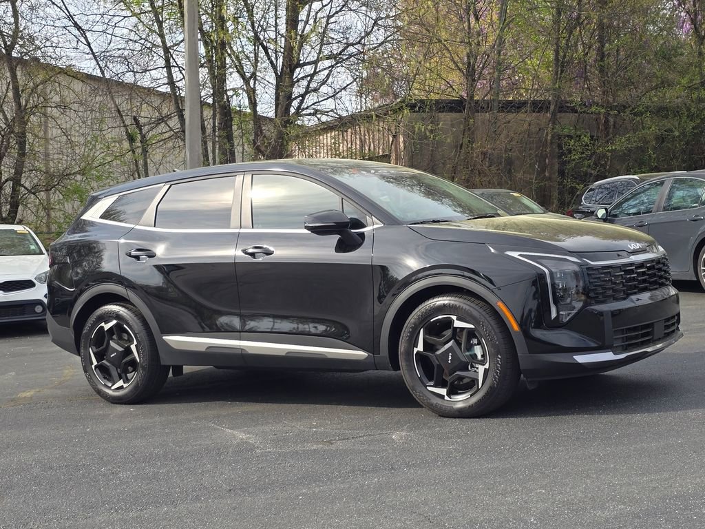 Used 2026 Kia Sportage EX image 1