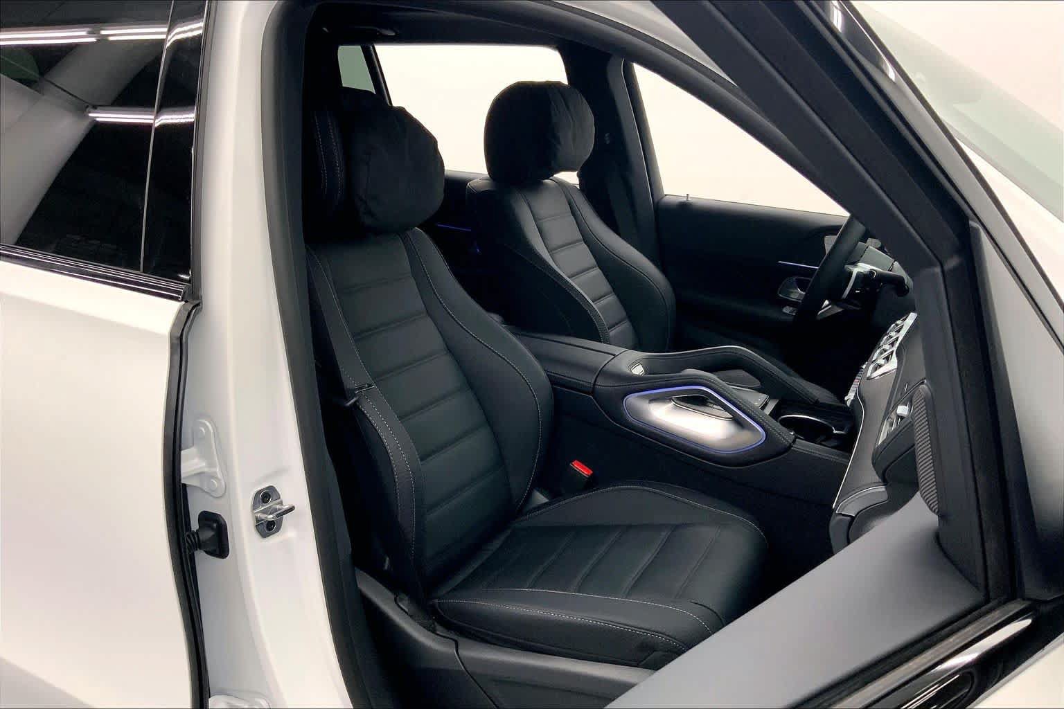 New 2026 Mercedes-Benz GLS 450 4MATIC image 3