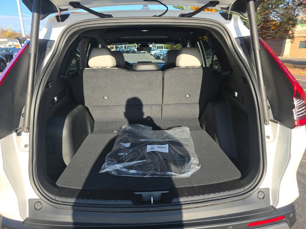 Used 2025 Honda CR-V Sport Touring image 19