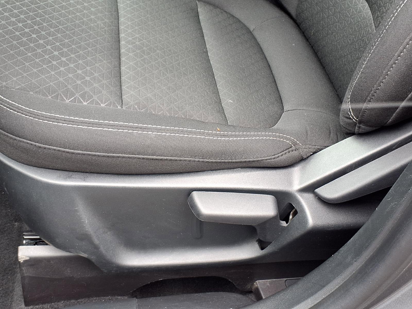Used 2025 Ford Escape Active image 4