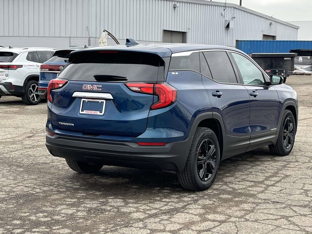 Certified 2020 GMC Terrain SLE image 4