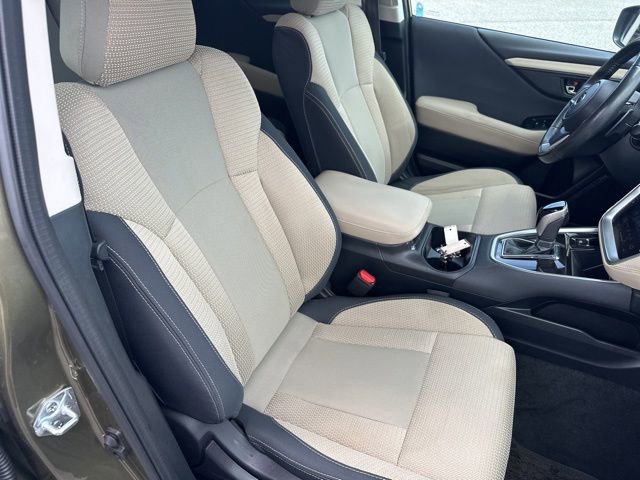 Used 2022 Subaru Outback Premium image 19