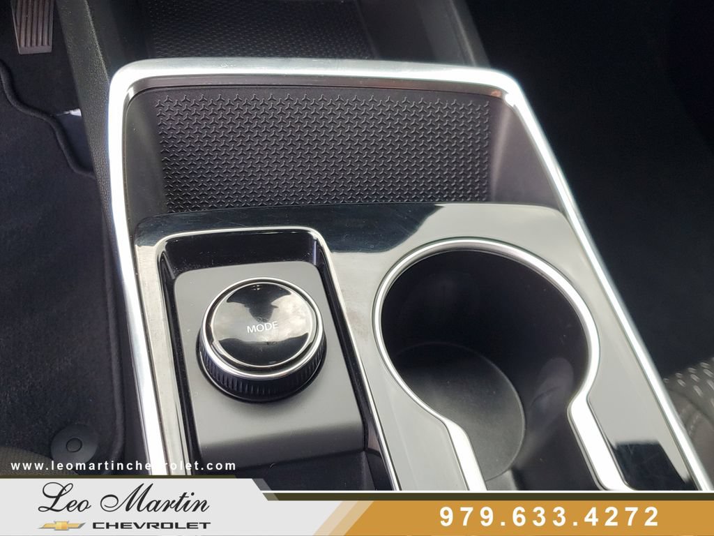 Used 2026 Chevrolet Equinox LT FWD image 28