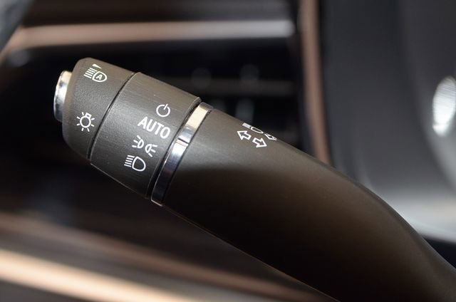 Certified 2024 Cadillac XT5 Premium Luxury image 29