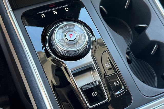 New 2026 Kia Carnival EX FWD image 26