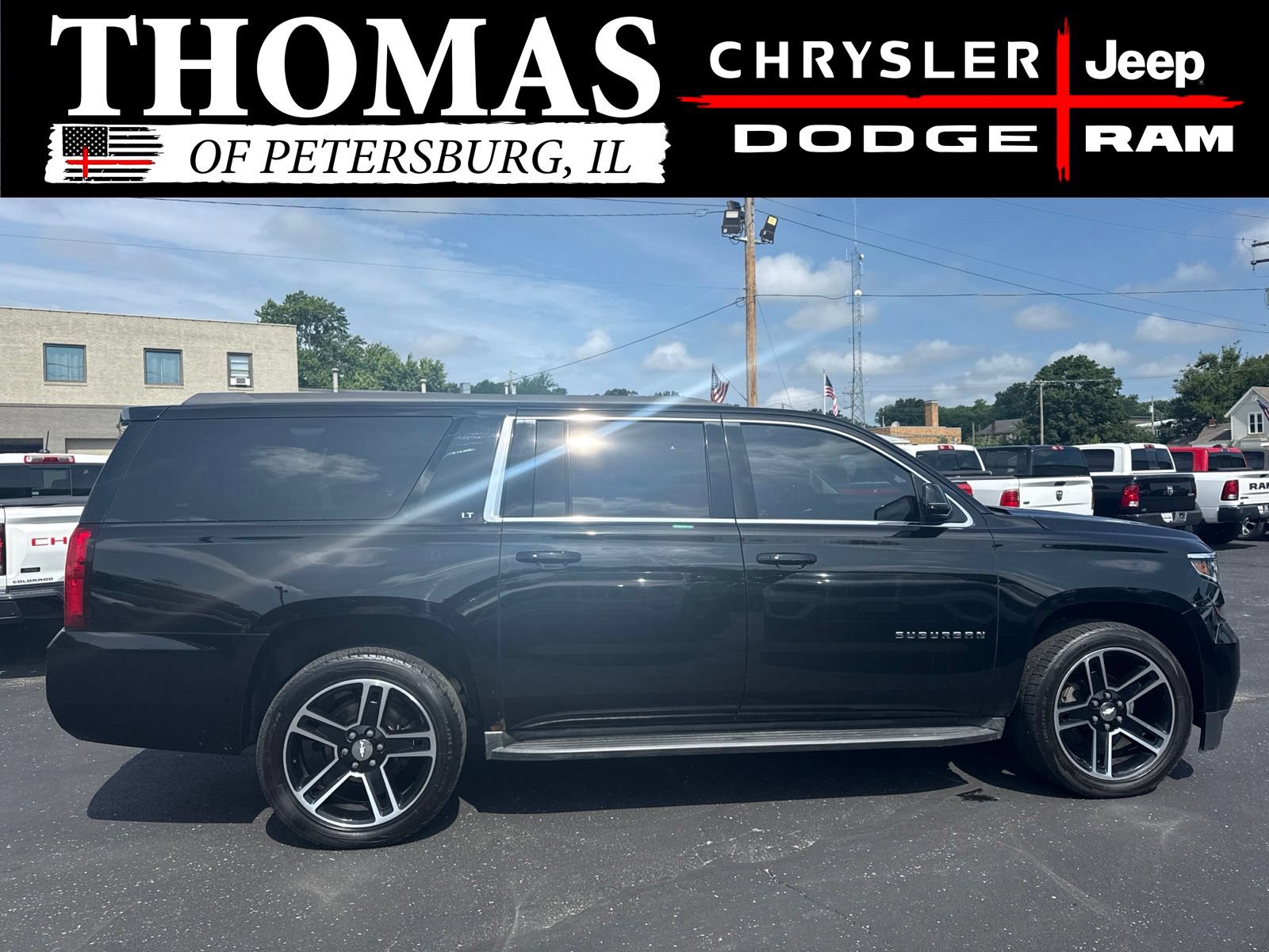 Used 2016 Chevrolet Suburban LT AWD/4WD image 8