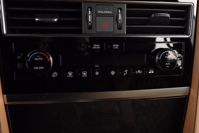 Used 2024 INFINITI QX80 Sensory AWD/4WD image 28