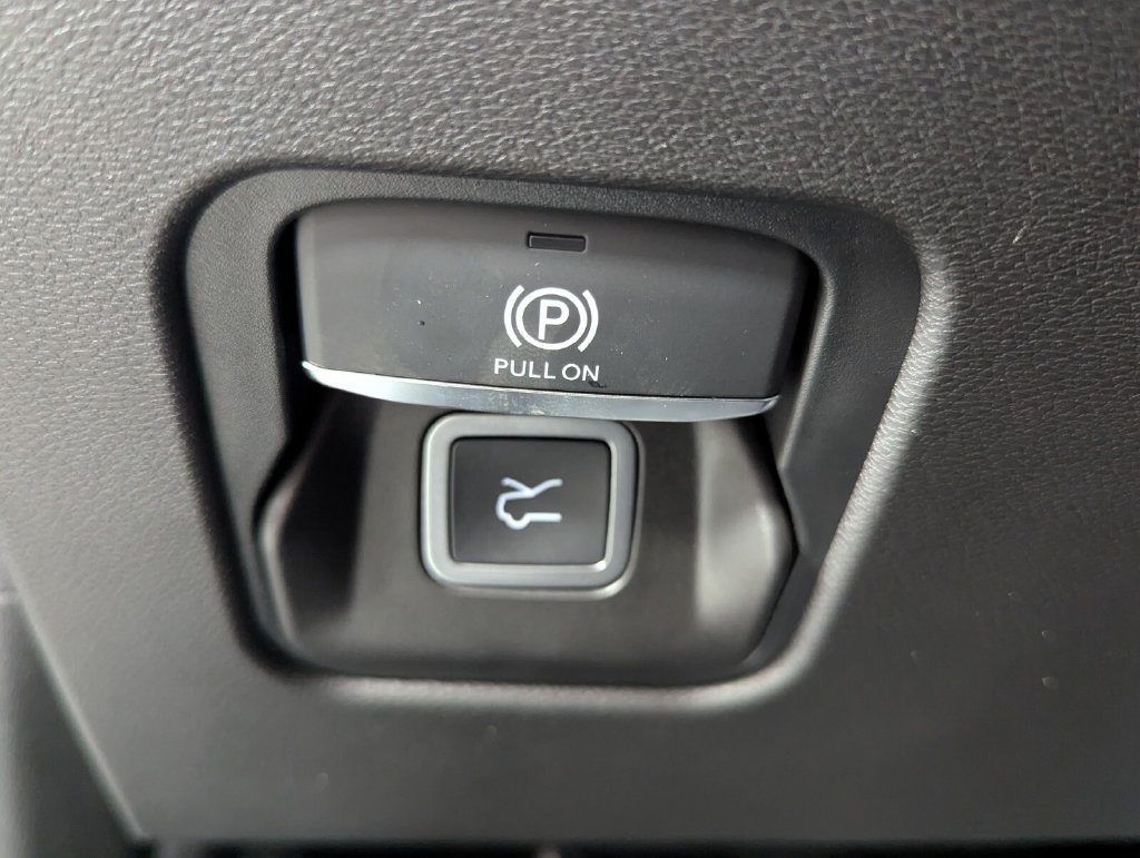 New 2026 Jeep Cherokee Limited AWD/4WD image 16