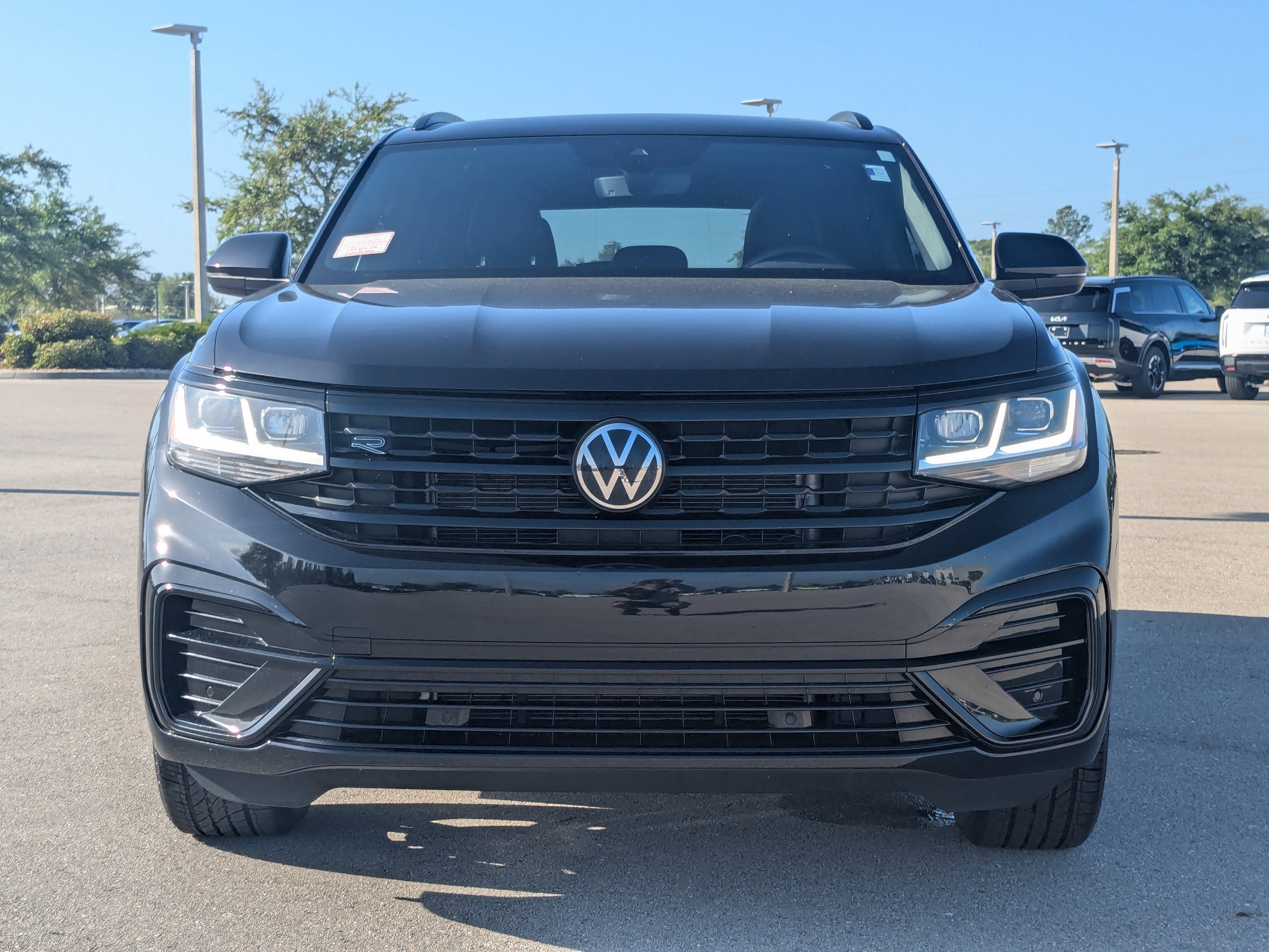 Used 2023 Volkswagen Atlas Cross Sport SEL image 10