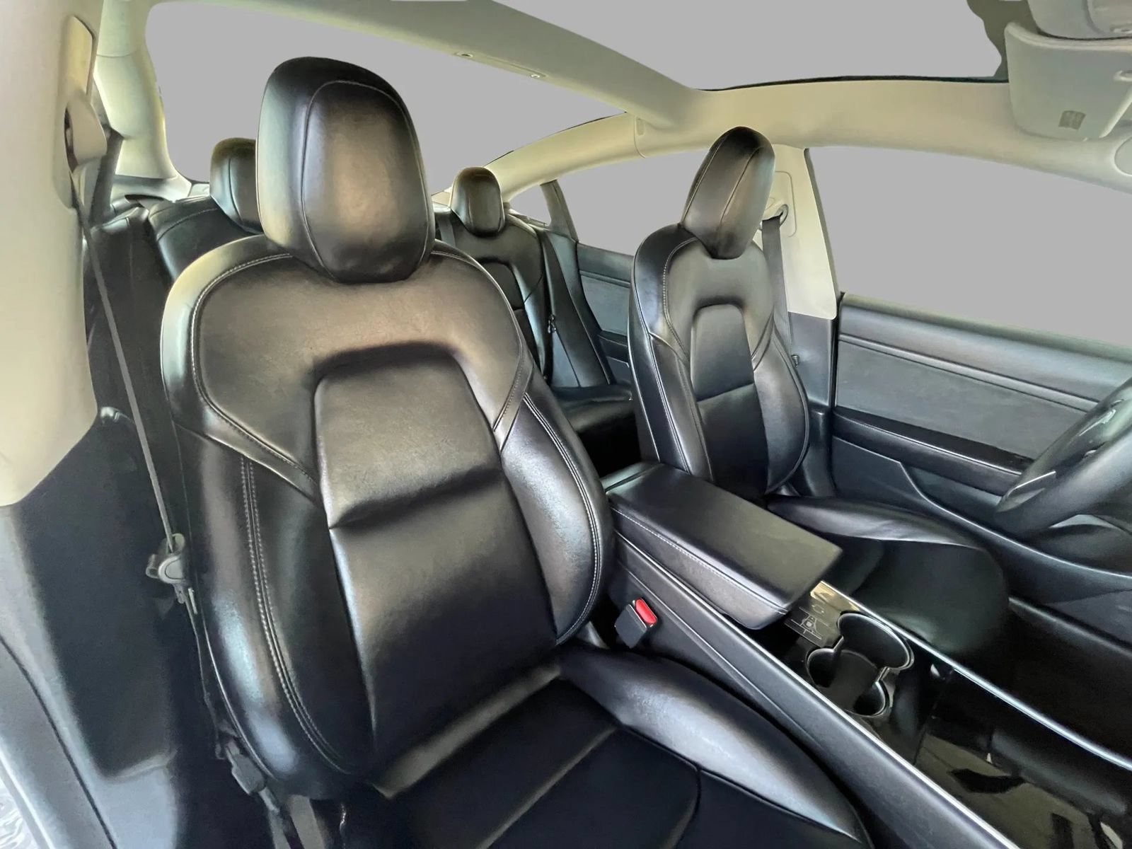 Used 2020 Tesla Model 3 Standard Range RWD image 23