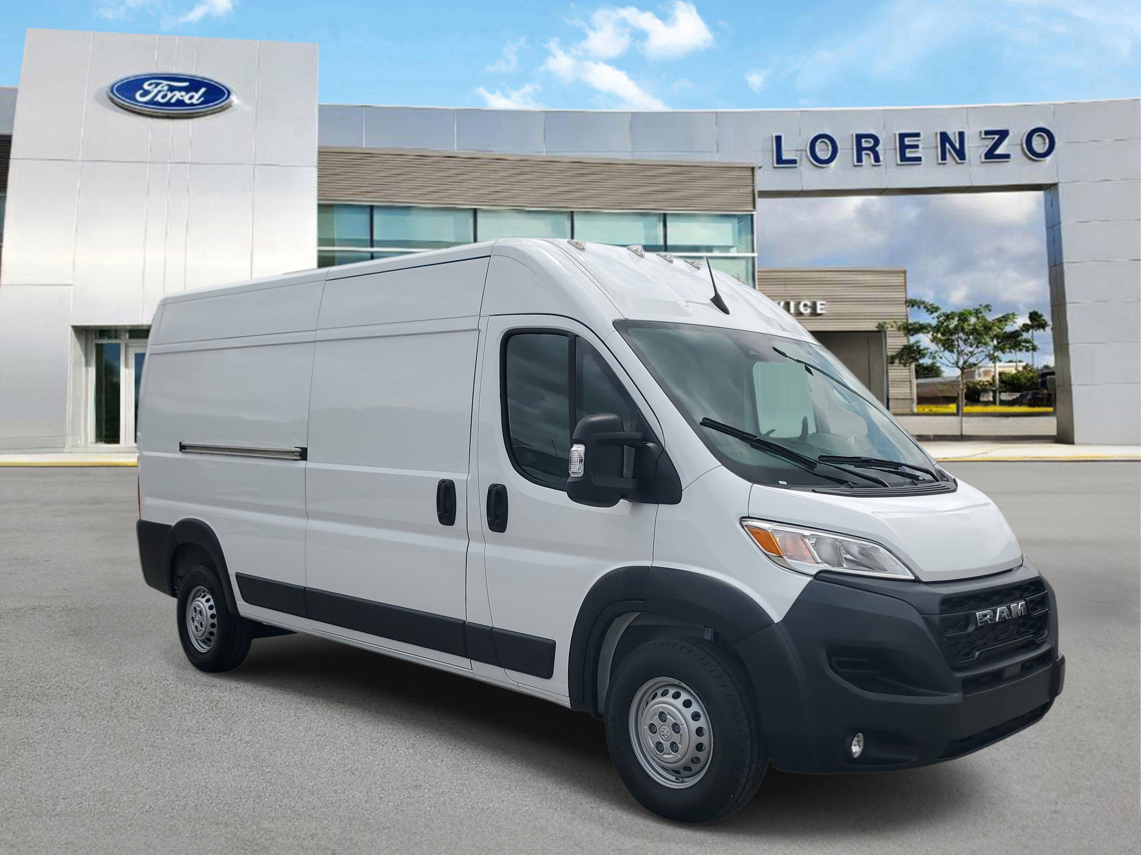 Used 2026 RAM ProMaster 2500 w/ Convenience Group FWD image 3