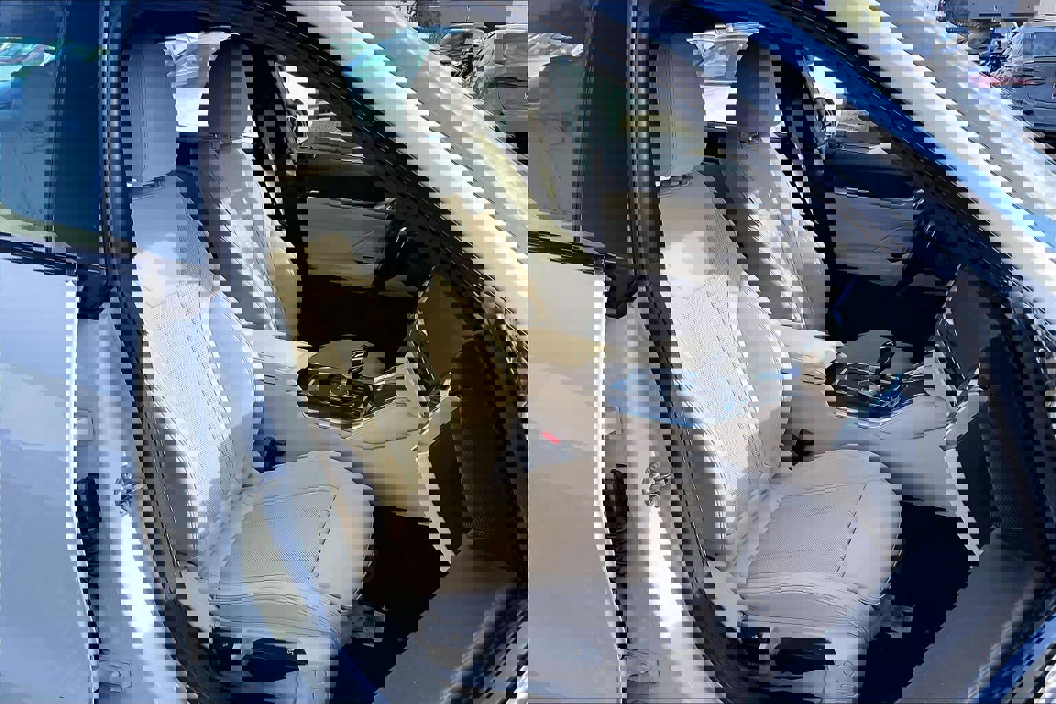 Used 2022 BMW 430i Gran Coupe w/ M Sport Package image 10