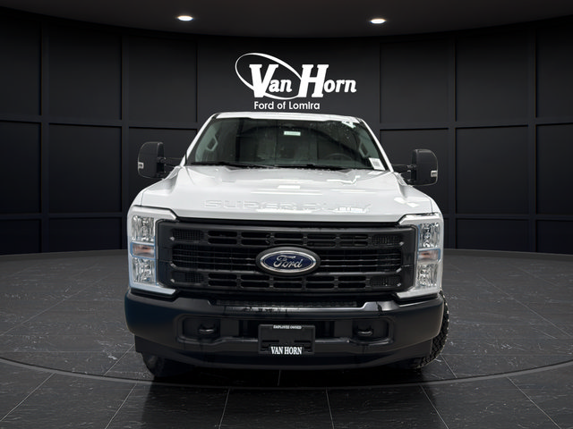 Used 2025 Ford F350 XL w/ XL Off-Road Package AWD/4WD image 2