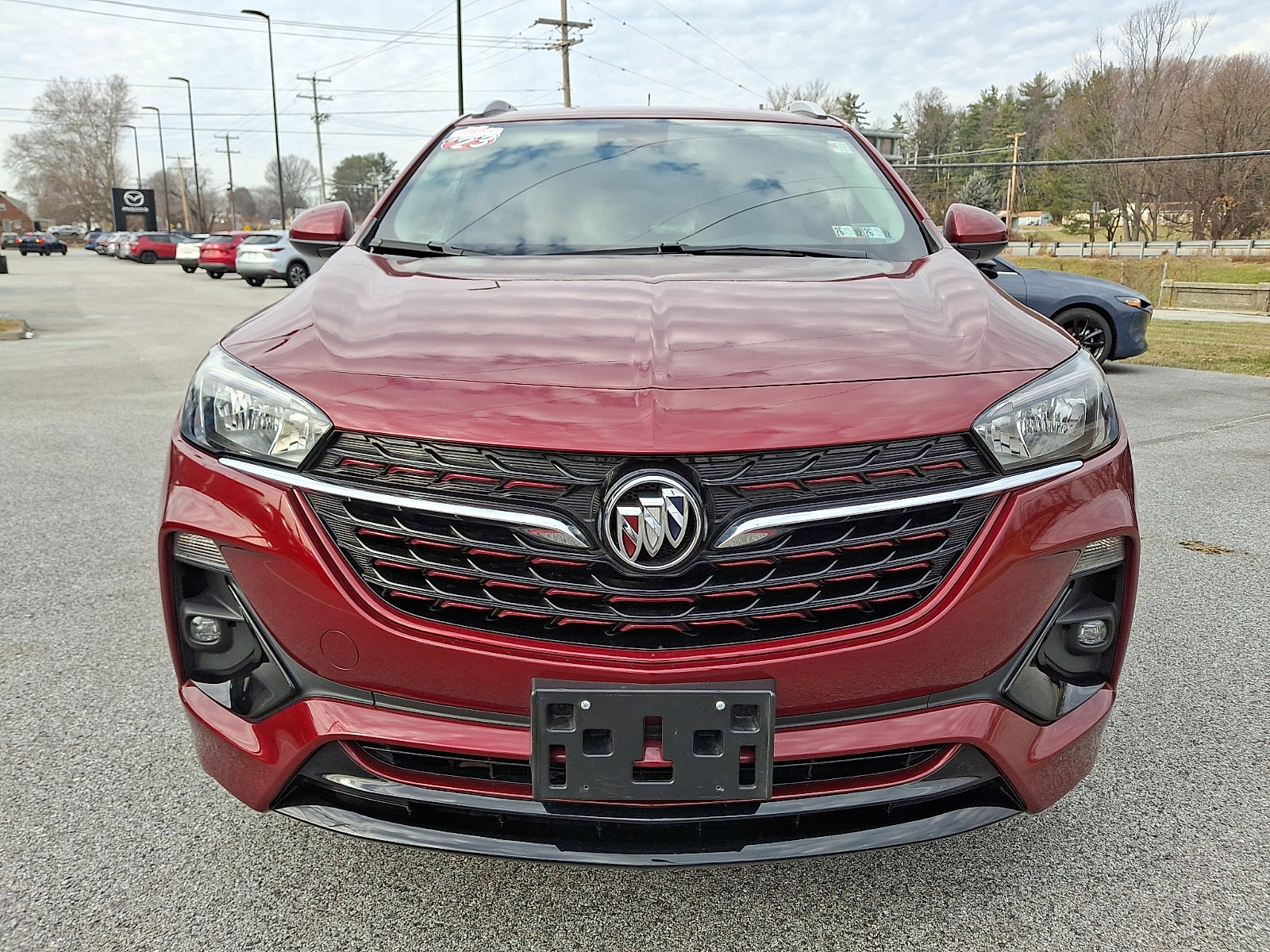 Used 2023 Buick Encore GX Select w/ Sport Touring Package image 2