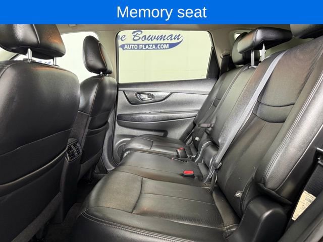 Used 2017 Nissan Rogue SL w/ SL Premium Package image 14