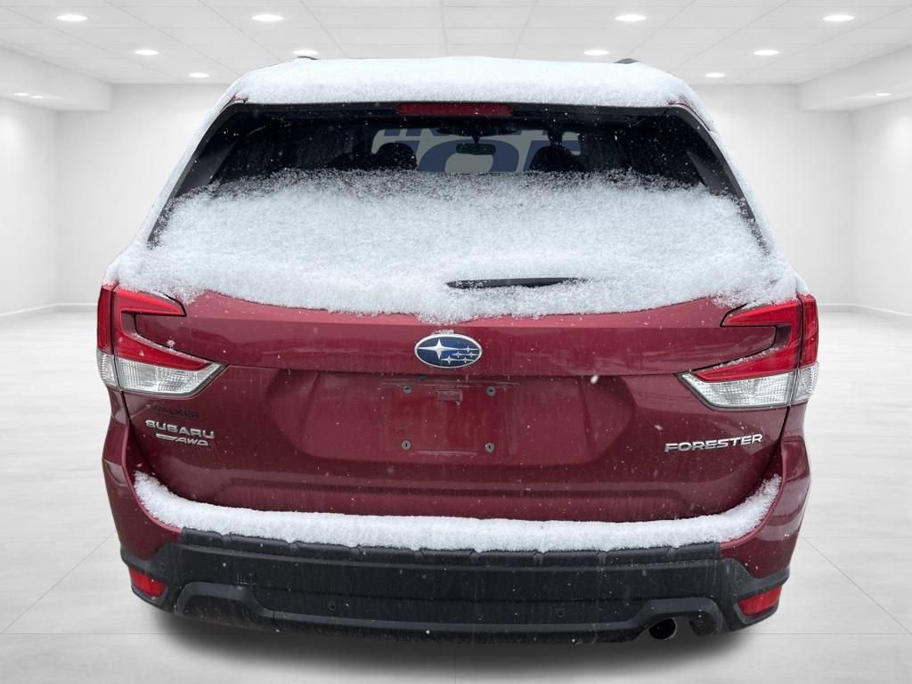 Used 2023 Subaru Forester Limited image 5