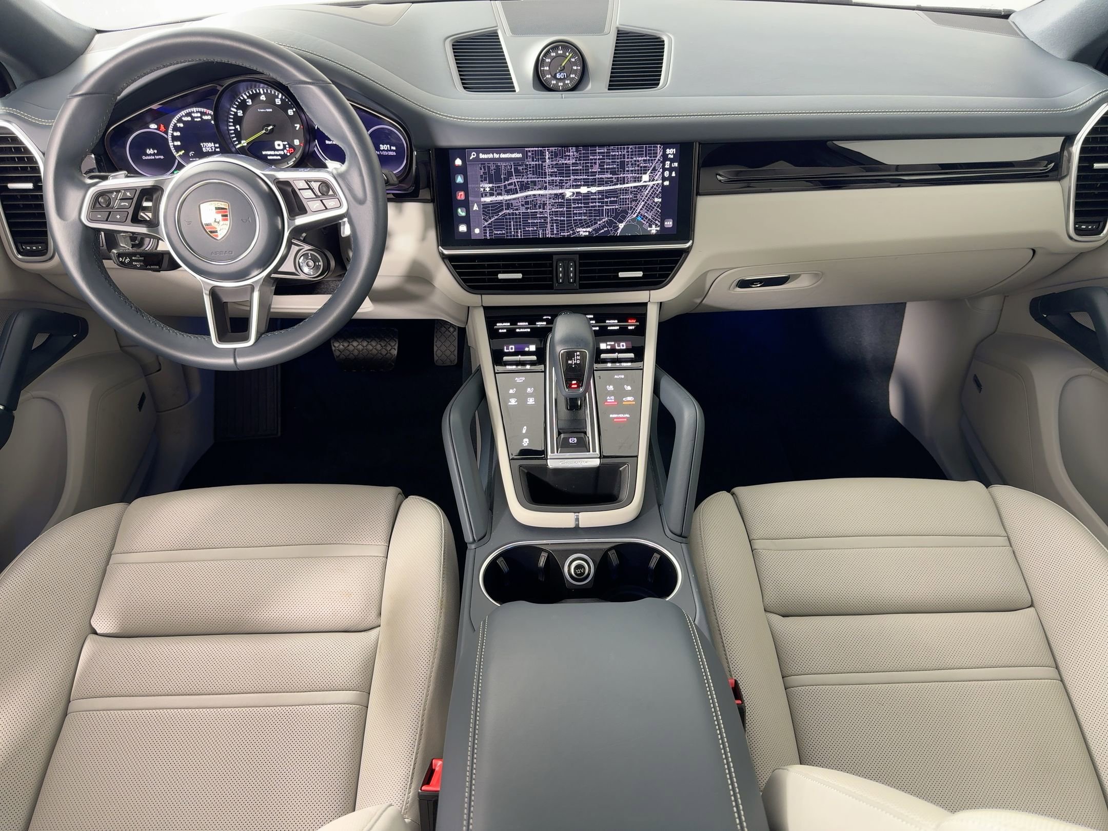 Certified 2023 Porsche Cayenne Coupe w/ Premium Package image 15