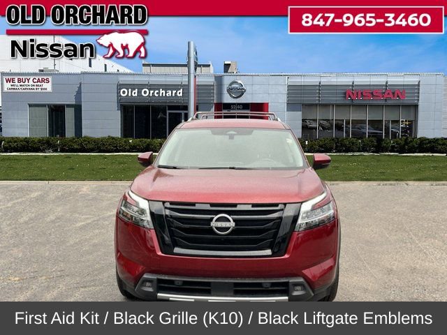 Used 2023 Nissan Pathfinder SL w/ Lighting Package (N92) image 3
