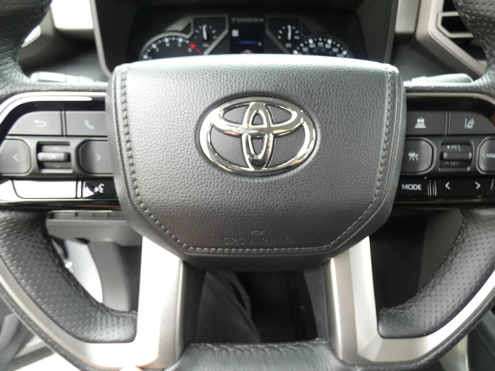 Used 2024 Toyota Tundra Limited w/ TRD Off-Road Package image 46