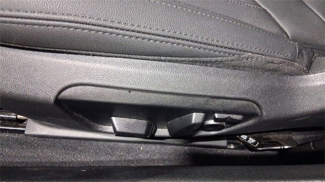 Used 2025 BMW Z4 sDrive30i image 25